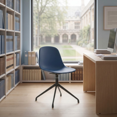 besprechungsstuhl schwarz blau pyramidenbasis kunststoff ohne armlehnen 2