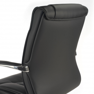 chefsessel schwarz niedriger rucken naturleder naturleder gepolsterte armlehnen 7