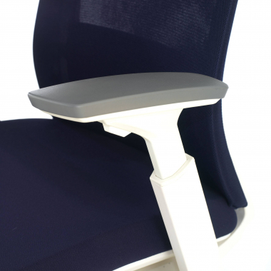ergonomischer burostuhl weiss blau weisse struktur stoff 3d verstellbare armlehnen 5