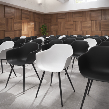 konferenzstuhl schwarz weiss 4 fusse kunststoff feste armlehnen 2