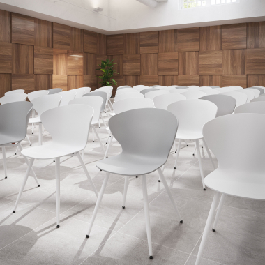 konferenzstuhl weiss weiss 4 fusse kunststoff feste armlehnen 2