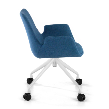 konferenzstuhl weiss blau drehbar mit rollen stoff gepolsterte armlehnen 4